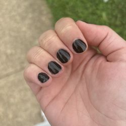 Polished Nail Bar - Basic Manicure