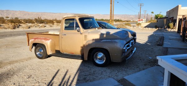 Dillon's Burgers & Beers Restaurant by null