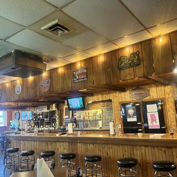 The Chapp Wine & Tap - The calm before the storm - Burgers Near Me - Middleton, Idaho The Chapp Wine & Tap - The calm before the storm - Burgers Near Me - Middleton, Idaho