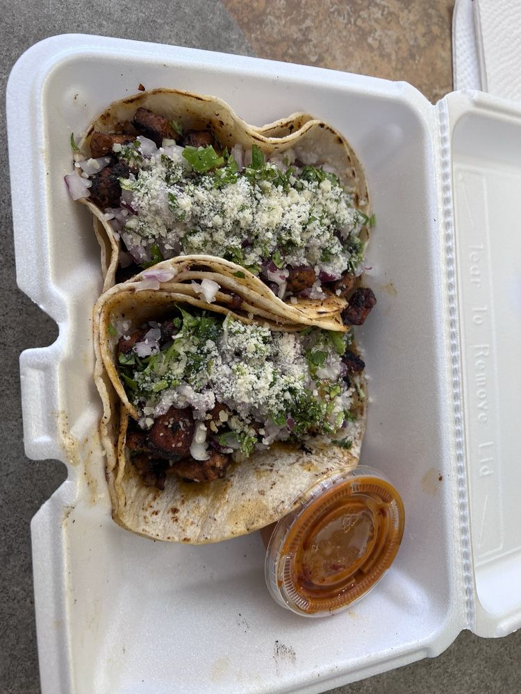 Food from Los Paisas Restaurant
