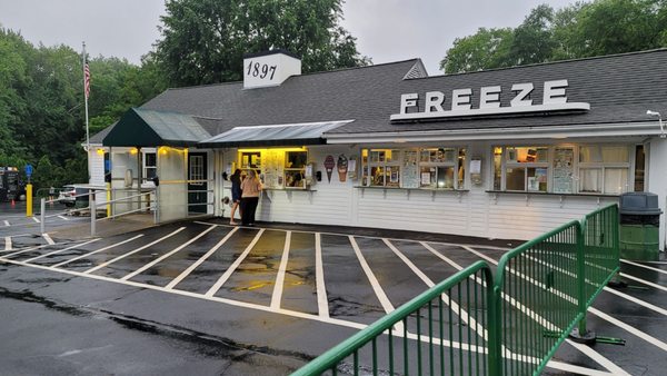 Bubbling Brook Ice Cream by null