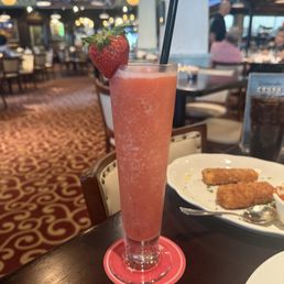 strawberry daiquiri strawberry daiquiri
