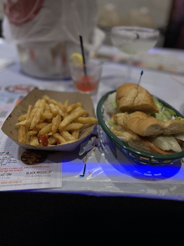 168 CRAB & KARAOKE Updated September 2024 153 Photos & 81 Reviews