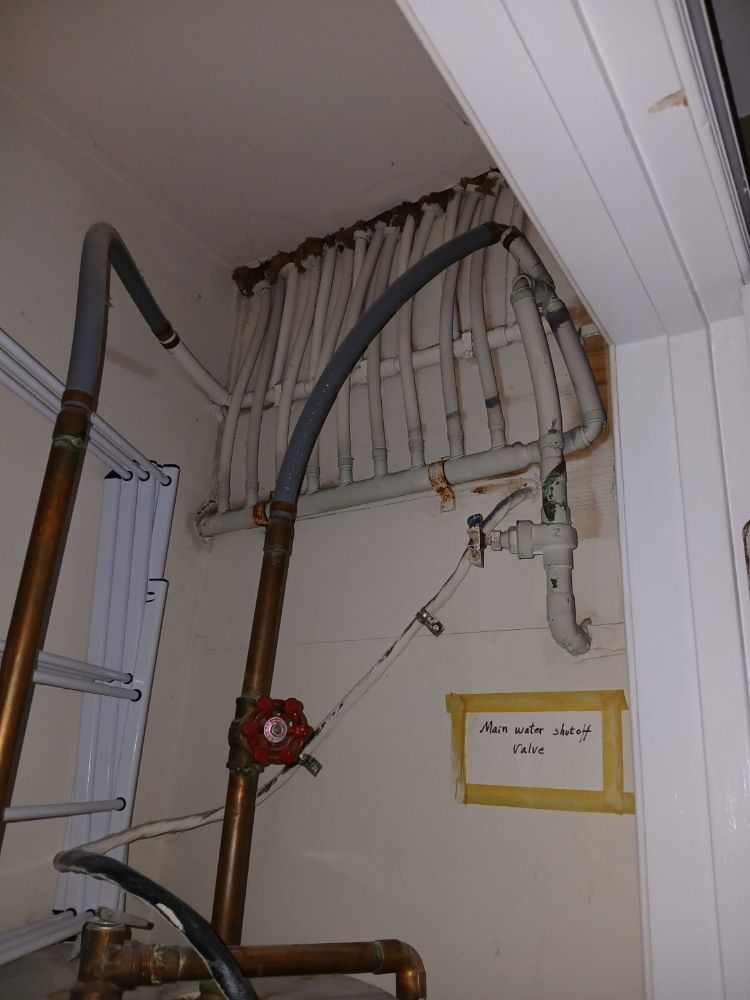 Slide of RRM Plumbing Service