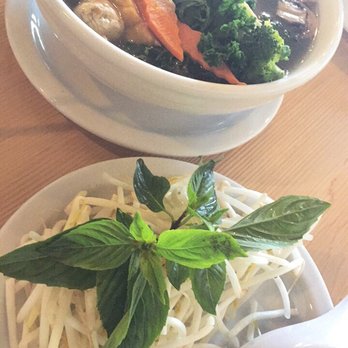 Viet House - Vietnamese Near Me - Sebastopol, California Viet House - Vietnamese Near Me - Sebastopol, California