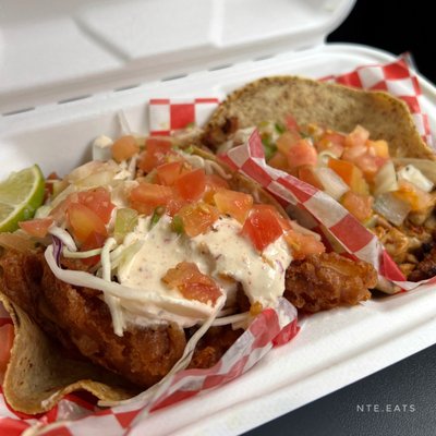 Seven Lives Tacos y Mariscos by null