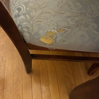 Seven Moving - dining room chair - Movers Near Me - Brookline, Massachusetts Seven Moving - dining room chair - Movers Near Me - Brookline, Massachusetts