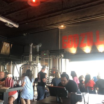 Strange Beast - Bar area - Pizza Near Me - Miami, Florida