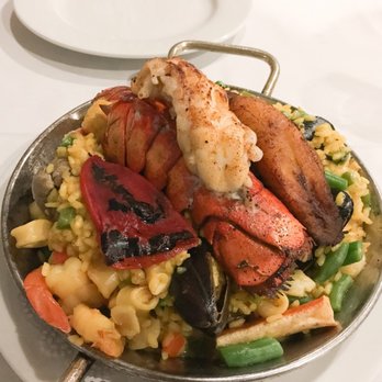 Coco Palm Restaurant - Paella Marinara. Presents beautifully, but falls short on technical execution of the dish. - Cuban Near Me - Pomona, California