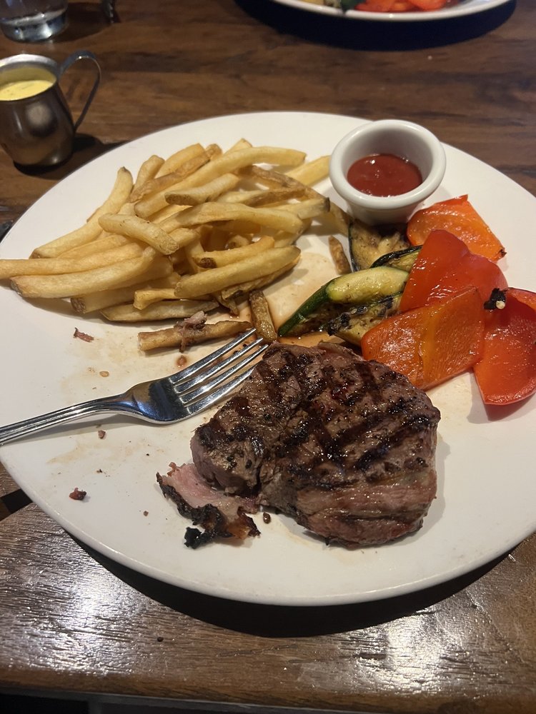 THE KEG STEAKHOUSE + BAR Updated May 2024 38 Photos & 49 Reviews