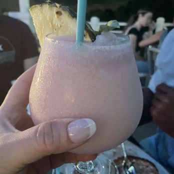 Pineapples - Bars Near Me - Melbourne, Florida