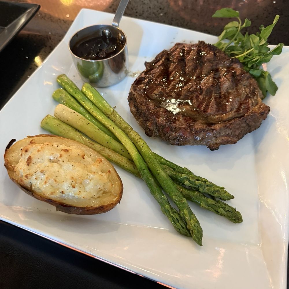 Studio Four29 - Ribeye, asparagus and twice baked potato - New American Near Me - Upland, California Studio Four29 - Ribeye, asparagus and twice baked potato - New American Near Me - Upland, California
