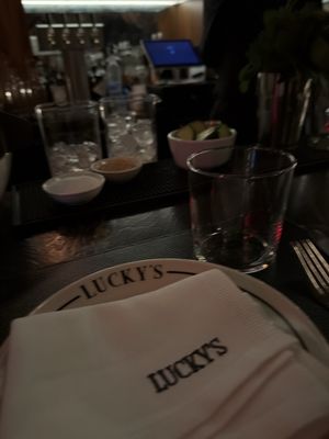 Lucky's Soho by null