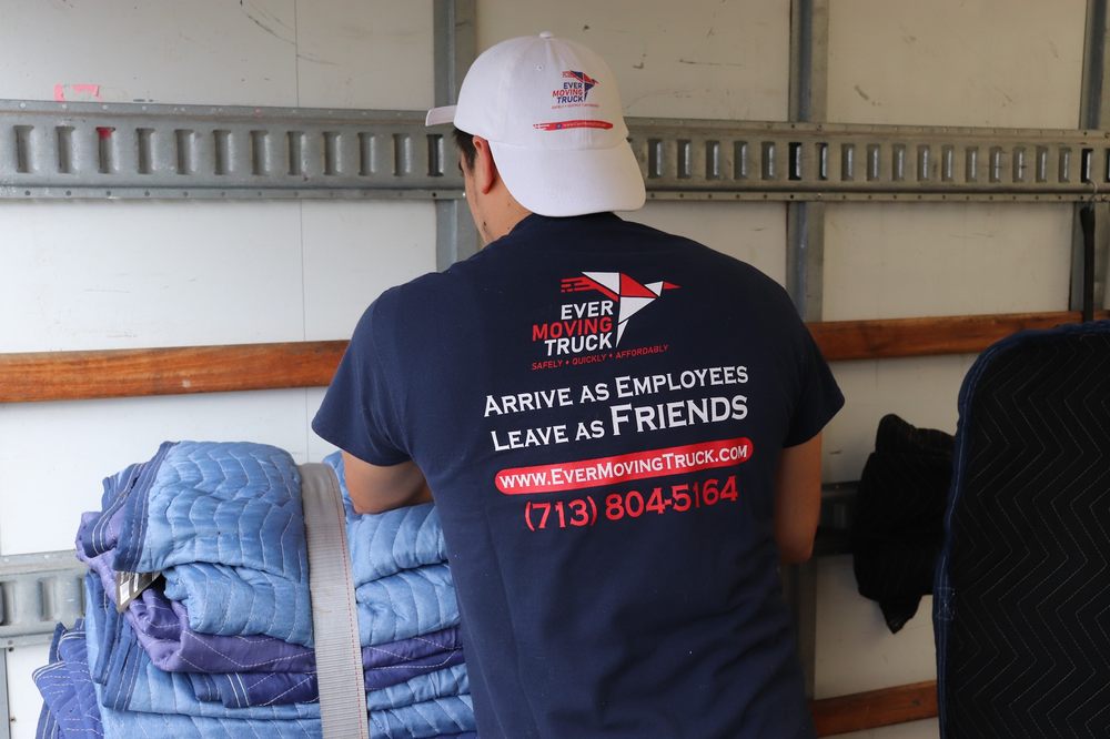 EVER MOVING TRUCK FRIENDSWOOD Updated August 2024 15814