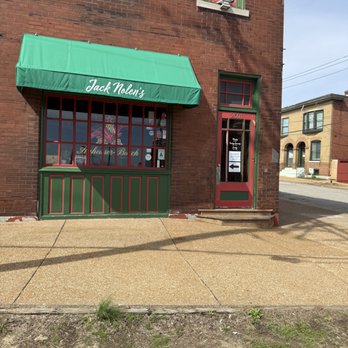 Jack Nolen’s - Front Facade - Burgers Near Me - St Louis, Missouri Jack Nolen’s - Front Facade - Burgers Near Me - St Louis, Missouri