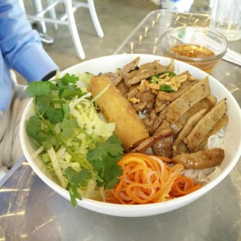 Ba Mien Bistro - Pork vermicelli - Vietnamese Near Me - Houston, Texas Ba Mien Bistro - Pork vermicelli - Vietnamese Near Me - Houston, Texas
