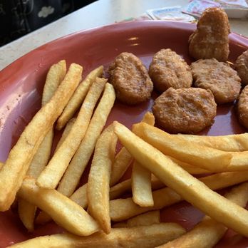Broadway Lights Diner & Cafe - Chicken nuggets - Diners Near Me - Kingston, New York Broadway Lights Diner & Cafe - Chicken nuggets - Diners Near Me - Kingston, New York