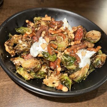 The Laurel - Brussel sprouts - Cocktail Bars Near Me - West Hartford, Connecticut The Laurel - Brussel sprouts - Cocktail Bars Near Me - West Hartford, Connecticut