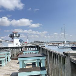 Jolly Roger’s Seafood