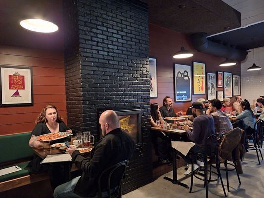 Dicey’s Pizza & Tavern (West Town) by null