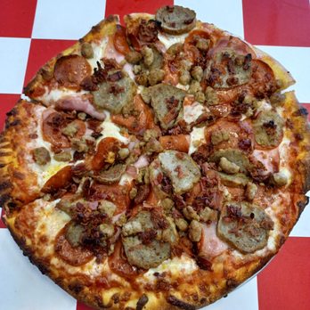 Zeppo's Pizza - Giovanni special pizza - Pizza Near Me - Bakersfield, California Zeppo's Pizza - Giovanni special pizza - Pizza Near Me - Bakersfield, California