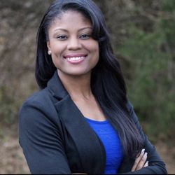 Amber Robinson - Expert Real Estate Team