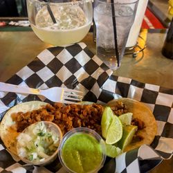 House Of Rock - Tacos Del pastor