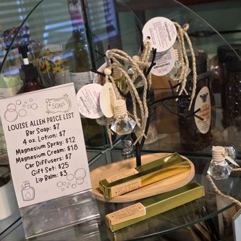 Vinton Cafe - Items for sale from local entrepreneurs. - Breakfast & Brunch Near Me - Vinton, Virginia Vinton Cafe - Items for sale from local entrepreneurs. - Breakfast & Brunch Near Me - Vinton, Virginia