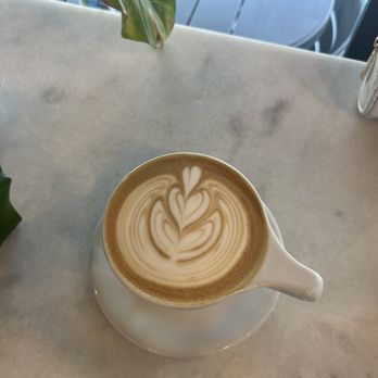 Bean Bar - Brown Sugar Hot Latte - Absolutely fantastic, not too sweet, not even the slightest bitterness - Coffee & Tea Near Me - Florence, South Carolina
