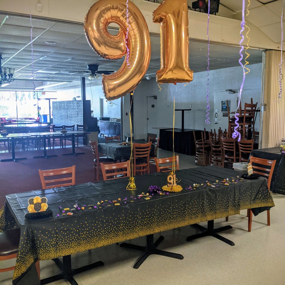 Balloon Guru - 91 mylar gold foil balloon. Perfect size. - Balloon Services Near Me - San Diego, California Balloon Guru - 91 mylar gold foil balloon. Perfect size. - Balloon Services Near Me - San Diego, California
