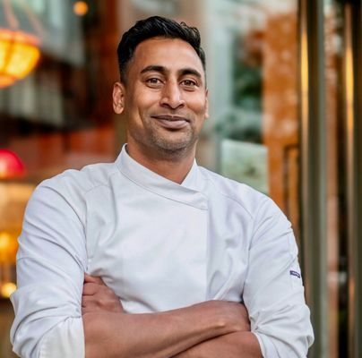 Kahlo & Loyal by null