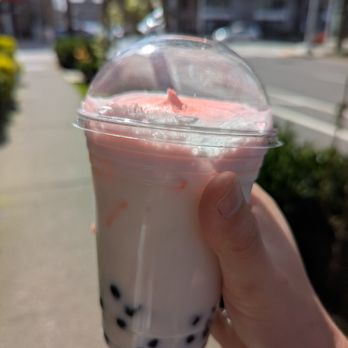 Oh Bear Café & Teahouse - Rose Oolong Milk Tea With Cherry Blossom Crema - Coffee & Tea Near Me - Seattle, Washington Oh Bear Café & Teahouse - Rose Oolong Milk Tea With Cherry Blossom Crema - Coffee & Tea Near Me - Seattle, Washington