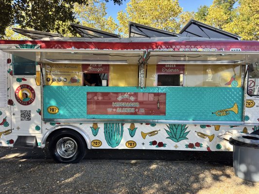 Tacos el Muchacho Alegre (Happy Boy) by null