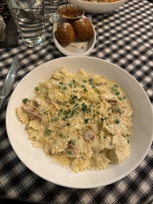 The Farfalle Bistro