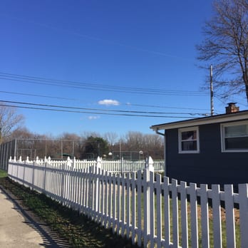 Ruby's Tree Service - Tree Services Near Me - Lansing, Michigan
