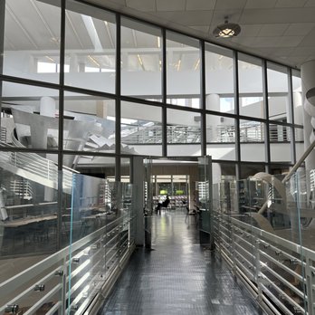 SAN FRANCISCO MAIN LIBRARY - Updated May 2024 - 697 Photos & 439 ...