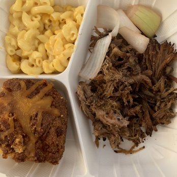 Dixie Grill - Pulled pork with cornbread and Mac & Cheese - Southern Near Me - Aiea, Hawaii Dixie Grill - Pulled pork with cornbread and Mac & Cheese - Southern Near Me - Aiea, Hawaii