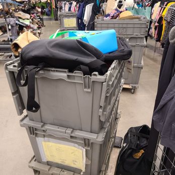 Goodwill - Thrift Stores Near Me - Hamden, Connecticut Goodwill - Thrift Stores Near Me - Hamden, Connecticut