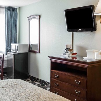 Quality Inn Paradise Creek - Hotels Near Me - Pullman, Washington