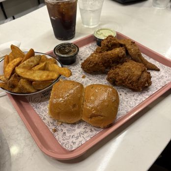 Honeymoon Chicken - 2 Pieces of Chicken Combo - Chicken Shop Near Me - Washington, DC, District of Columbia