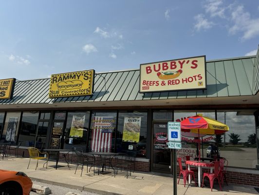 Bubby's Beefs & Red Hots by null