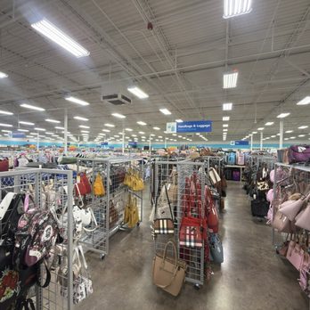 Gabe's - Accessories Near Me - Largo, Florida Gabe's - Accessories Near Me - Largo, Florida