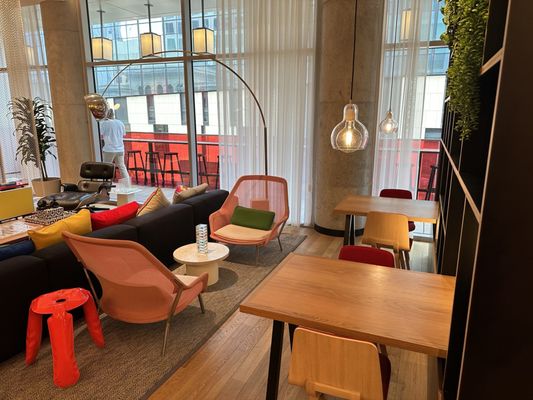 citizenM Austin Downtown hotel by null