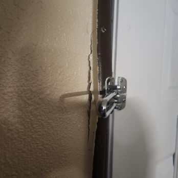 Vagabond Inn Bishop - Secondary interior recurrent foe the door. - Hotels Near Me - Bishop, California Vagabond Inn Bishop - Secondary interior recurrent foe the door. - Hotels Near Me - Bishop, California