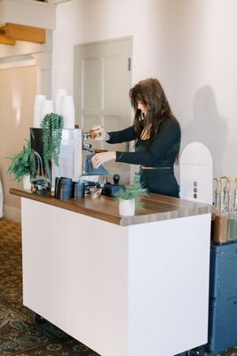 Stylish Mobile Coffee Carts - Stylish Mobile Coffee Carts Stylish Mobile Coffee Carts - Stylish Mobile Coffee Carts