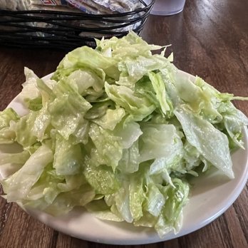 Venesian Inn - Simple vinegar and oil salad. Tart and delicious! - Italian Near Me - Tontitown, Arkansas