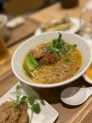 T’s Tantan by null