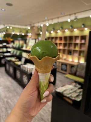 Dazaifu-tenmangu Shrine by null