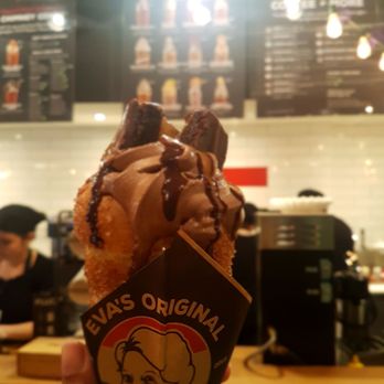 Eva's Original Chimneys - Dreamcone - Desserts Near Me - Toronto, Ontario