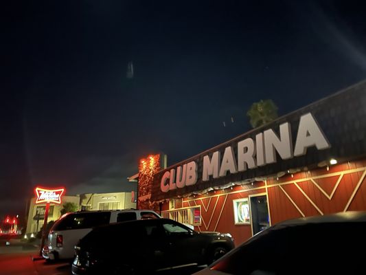 Club Marina by null